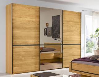 Wiemann Kleiderschrank Eiche massiv Ausstellungsstück