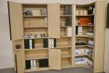 Röhr Techno Bürokombination – 4-teilig, Jalousietüren, 300 × 217,4 × 43 cm