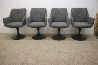  Niehoff 4-er Gruppe Schalensessel Ausstellungsstück