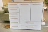 Loddenkemper Maxx.200 Kommode – 8 Schubladen, 135,5...
