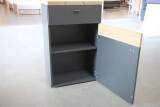 Die  Hausmarke Kommode Ausstellungsstück
