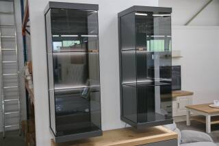Röhr-System Hängevitrine – Rauchglas, LED, 42 × 117 × 38 cm, 2er-Set